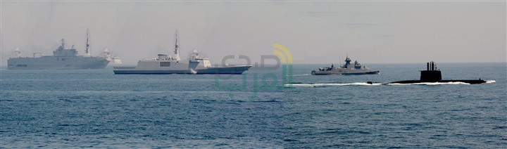 بالصور.. القوات البحرية تحتفل بانضمام الغواصة الحديثة "1400/209"