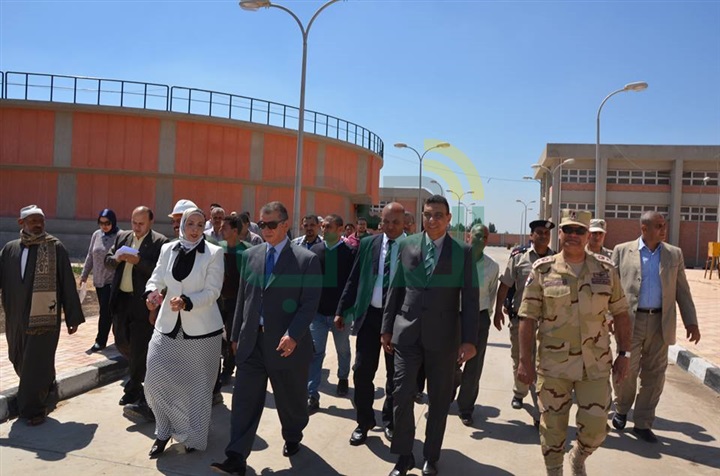 بالصور.. محافظ كفر الشيخ يتفقد محطة مياه عزيز الجديدة بقلين