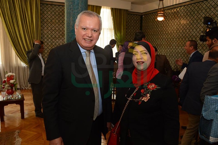 في احتفالية كبيرة.. جامعة الدول العربية تمنح صاحب السمو الملكي رئيس الوزراء الموقر خليفة بن سلمان "درع الريادة في العمل التنموي"