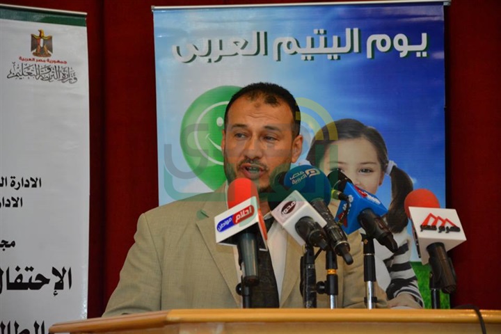 بالصور.. "التعليم" تكرم المتفوقين الأيتام على مستوى الجمهورية 