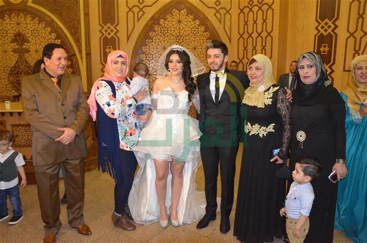 بالصور.. عقد قران الفنان هيثم محمد و الفنانة وفاء قمر بالصور.. عقد قران الفنان هيثم محمد و الفنانة وفاء قمر