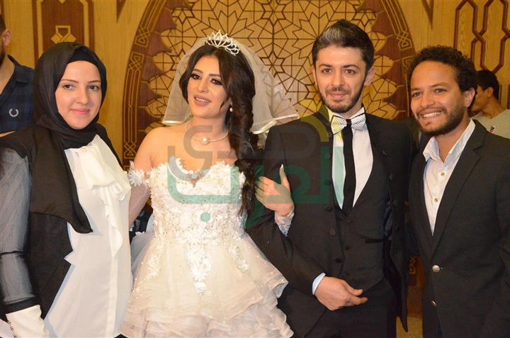 بالصور.. عقد قران الفنان هيثم محمد و الفنانة وفاء قمر بالصور.. عقد قران الفنان هيثم محمد و الفنانة وفاء قمر