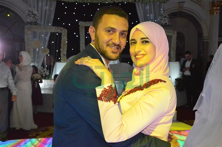 بالصور .. زفاف أحمد وأمنية برعاية حكيم بالصور .. زفاف أحمد وأمنية برعاية حكيم