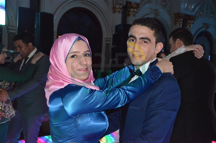 بالصور .. زفاف أحمد وأمنية برعاية حكيم بالصور .. زفاف أحمد وأمنية برعاية حكيم