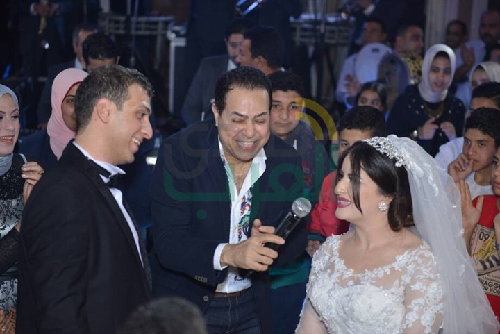 بالصور .. زفاف أحمد وأمنية برعاية حكيم بالصور .. زفاف أحمد وأمنية برعاية حكيم