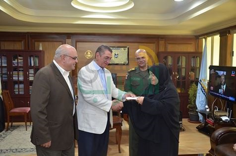 بالصور .. محافظ كفر الشيخ يُسلم "الأمهات المثاليات" منحة رئاسة الجمهورية بـ 100 ألف جنيه