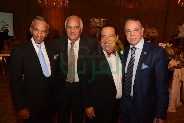 بالصور.. حفل زفاف نهى وكريم بحضور مجموعة من الوزراء والفنانين بالصور.. حفل زفاف نهى وكريم بحضور مجموعة من الوزراء والفنانين