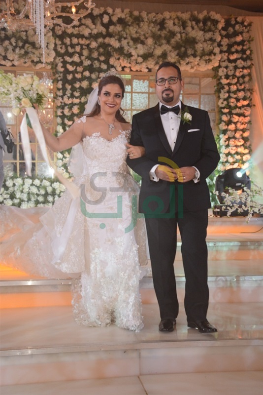 بالصور.. حفل زفاف نهى وكريم بحضور مجموعة من الوزراء والفنانين بالصور.. حفل زفاف نهى وكريم بحضور مجموعة من الوزراء والفنانين