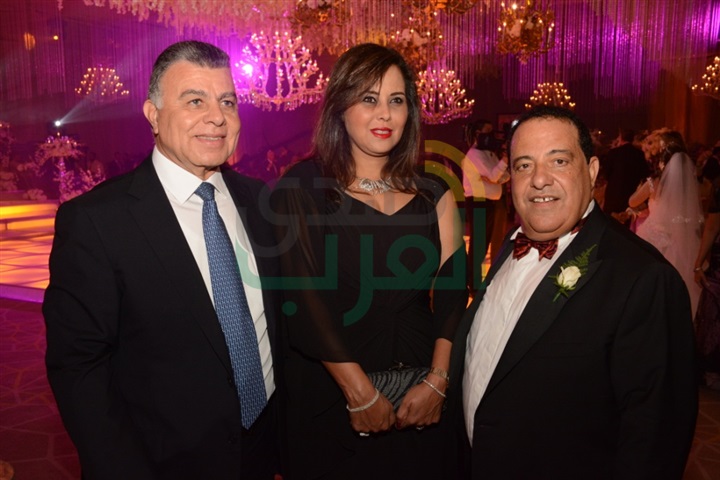 بالصور.. حفل زفاف نهى وكريم بحضور مجموعة من الوزراء والفنانين بالصور.. حفل زفاف نهى وكريم بحضور مجموعة من الوزراء والفنانين