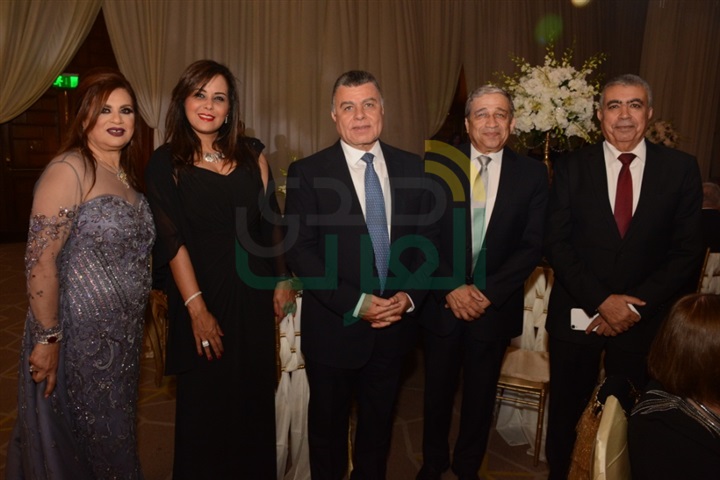 بالصور.. حفل زفاف نهى وكريم بحضور مجموعة من الوزراء والفنانين بالصور.. حفل زفاف نهى وكريم بحضور مجموعة من الوزراء والفنانين
