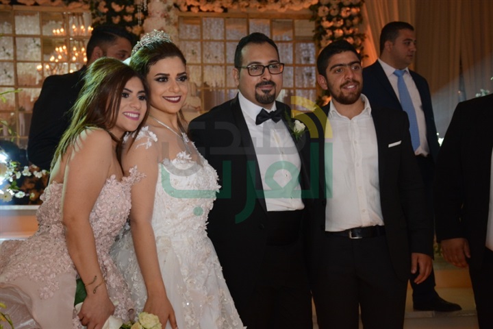 بالصور.. حفل زفاف نهى وكريم بحضور مجموعة من الوزراء والفنانين بالصور.. حفل زفاف نهى وكريم بحضور مجموعة من الوزراء والفنانين