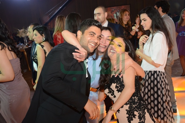 بالصور.. حفل زفاف نهى وكريم بحضور مجموعة من الوزراء والفنانين بالصور.. حفل زفاف نهى وكريم بحضور مجموعة من الوزراء والفنانين