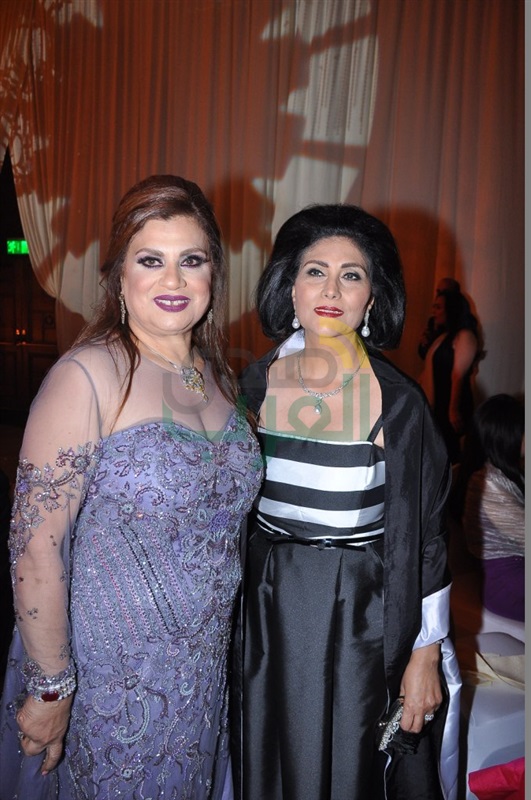بالصور.. حفل زفاف نهى وكريم بحضور مجموعة من الوزراء والفنانين بالصور.. حفل زفاف نهى وكريم بحضور مجموعة من الوزراء والفنانين