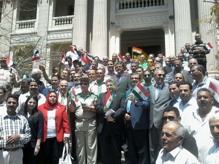 بالصور.. جامعة بنها تنظم وقفة ضد التطرف والإرهاب