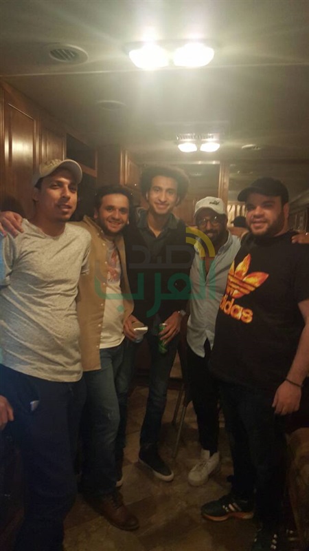 بالصور.. علي ربيع وعبدالرحمن يزوران مصطفى خاطر بلوكيشن "هربانة منها" بالصور.. علي ربيع وعبدالرحمن يزوران مصطفى خاطر بلوكيشن "هربانة منها"