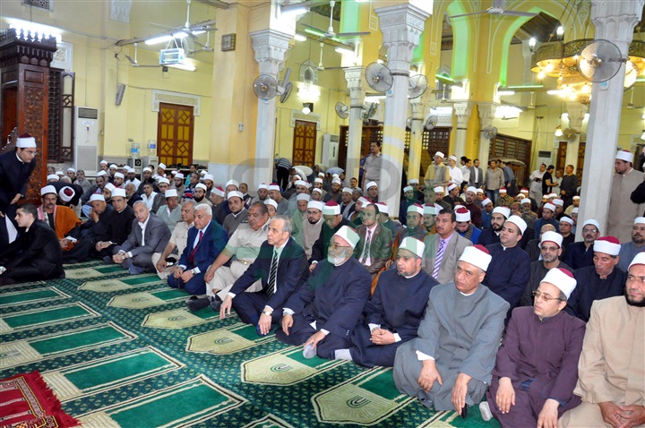 بالصور.. محافظ القليوبية يشهد الاحتفال بذكرى الإسراء والمعراج