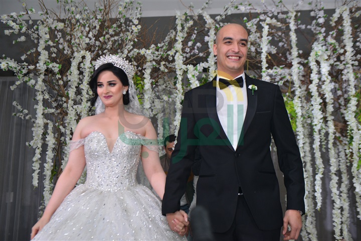 بالصور.. إبراهيم محلب يحتفل بزفاف ابنة شقيقه "آية" و"فادي النجار" بالصور.. إبراهيم محلب يحتفل بزفاف ابنة شقيقه "آية" و"فادي النجار"