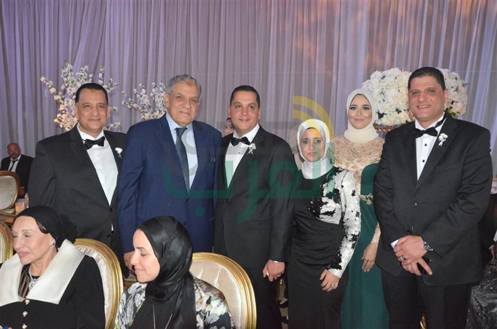 بالصور.. إبراهيم محلب يحتفل بزفاف ابنة شقيقه "آية" و"فادي النجار" بالصور.. إبراهيم محلب يحتفل بزفاف ابنة شقيقه "آية" و"فادي النجار"