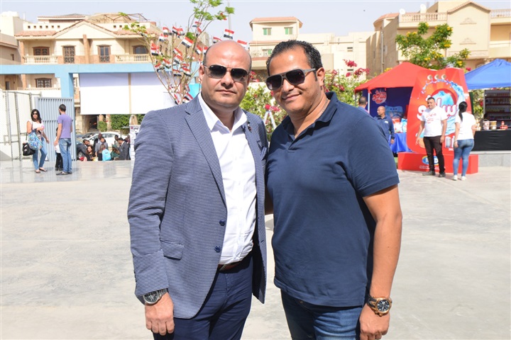 بالصور .. أحمد ذكي بدر يفتتح أسبوع "يوم في حب مصر" في " متروبوليتان" بالصور .. أحمد ذكي بدر يفتتح أسبوع "يوم في حب مصر" في " متروبوليتان"