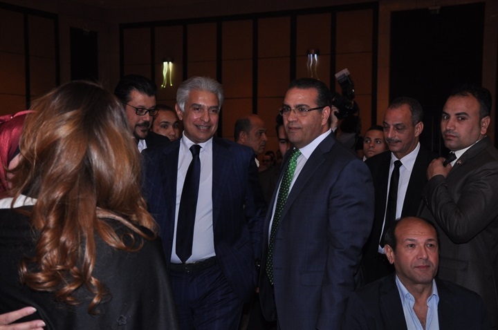 بالصور ... مركز أورام المنصورة يمنح درع التميز لنجوم الفن والرياضة واﻹعلام بالصور ... مركز أورام المنصورة يمنح درع التميز لنجوم الفن والرياضة واﻹعلام