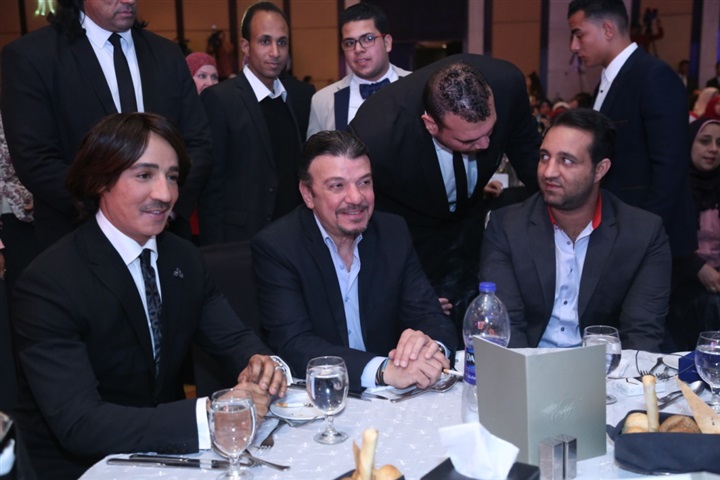 بالصور ... مركز أورام المنصورة يمنح درع التميز لنجوم الفن والرياضة واﻹعلام بالصور ... مركز أورام المنصورة يمنح درع التميز لنجوم الفن والرياضة واﻹعلام