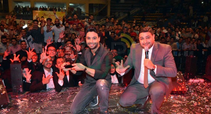 بالصور.. أحمد جمال يشعل حفل نادى مدينة نصر وسط تفاعل كبير مع الجمهور بالصور.. أحمد جمال يشعل حفل نادى مدينة نصر وسط تفاعل كبير مع الجمهور