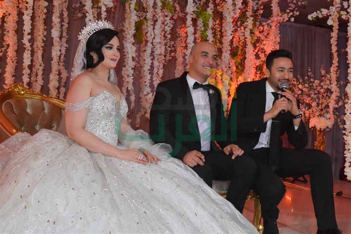 بالصور.. إبراهيم محلب يحتفل بزفاف ابنة شقيقه "آية" و"فادي النجار" بالصور.. إبراهيم محلب يحتفل بزفاف ابنة شقيقه "آية" و"فادي النجار"