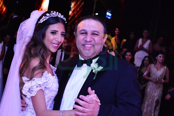 بالصور.. نجوم الفن والسياسة يحضرون حفل زفاف ابنة إيهاب طلعت بالصور.. نجوم الفن والسياسة يحضرون حفل زفاف ابنة إيهاب طلعت