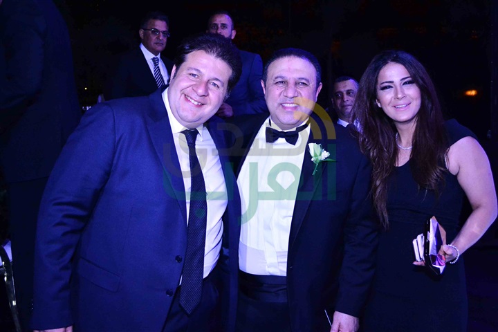 بالصور.. نجوم الفن والسياسة يحضرون حفل زفاف ابنة إيهاب طلعت بالصور.. نجوم الفن والسياسة يحضرون حفل زفاف ابنة إيهاب طلعت