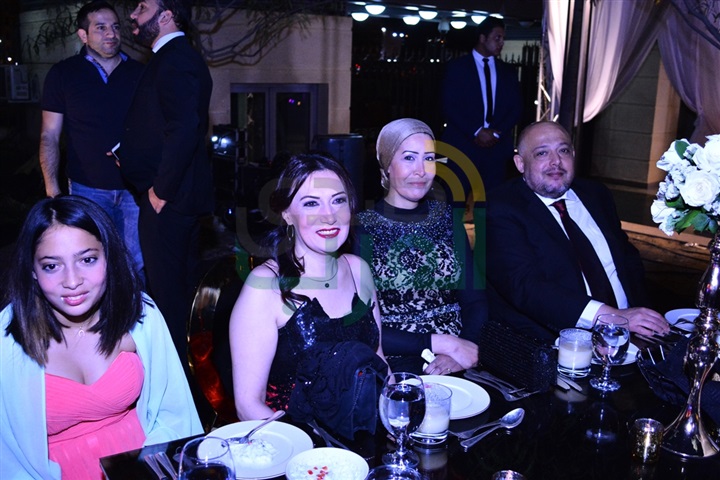بالصور.. نجوم الفن والسياسة يحضرون حفل زفاف ابنة إيهاب طلعت بالصور.. نجوم الفن والسياسة يحضرون حفل زفاف ابنة إيهاب طلعت