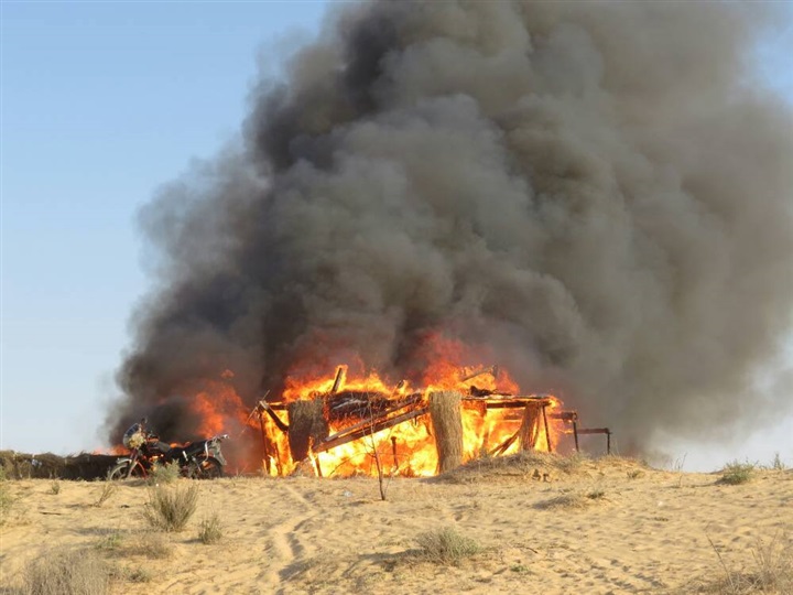 بالصور.. القوات المسلحة تدمر كمية من المواد المتفجرة بشمال سيناء
