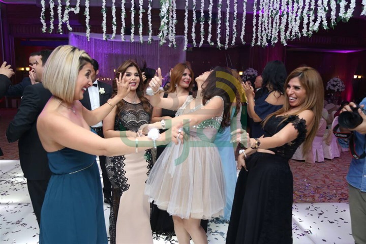 بالصور.. ياسر الحريري وأوكسانا يشعلان زفاف "طارق درة" و"نهى حجاج" بالصور.. ياسر الحريري وأوكسانا يشعلان زفاف "طارق درة" و"نهى حجاج"