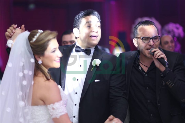 بالصور.. ياسر الحريري وأوكسانا يشعلان زفاف "طارق درة" و"نهى حجاج" بالصور.. ياسر الحريري وأوكسانا يشعلان زفاف "طارق درة" و"نهى حجاج"