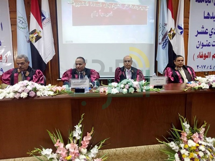 بالصور.. رئيس جامعة كفر الشيخ يستعرض إنجازات الجامعة خلال العام