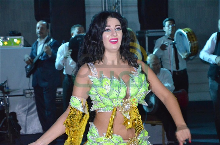 بالصور .. نجوم الفن فى حفل زفاف الفنانة روزنا وخالد برعاية صافينار والليثى بالصور .. نجوم الفن فى حفل زفاف الفنانة روزنا وخالد برعاية صافينار والليثى