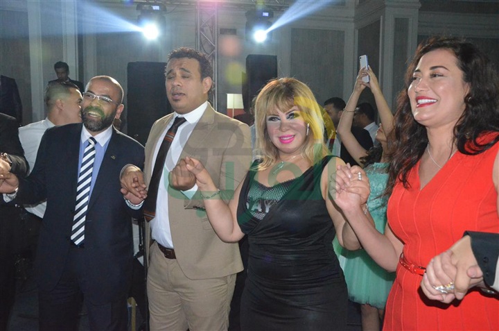 بالصور .. نجوم الفن فى حفل زفاف الفنانة روزنا وخالد برعاية صافينار والليثى بالصور .. نجوم الفن فى حفل زفاف الفنانة روزنا وخالد برعاية صافينار والليثى