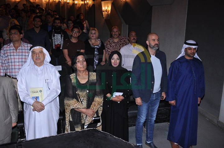 بالصور .. بكاء وفرحه أثناء إعلان الجوائز فى ختام مهرجان المسرح العربى بالصور .. بكاء وفرحه أثناء إعلان الجوائز فى ختام مهرجان المسرح العربى