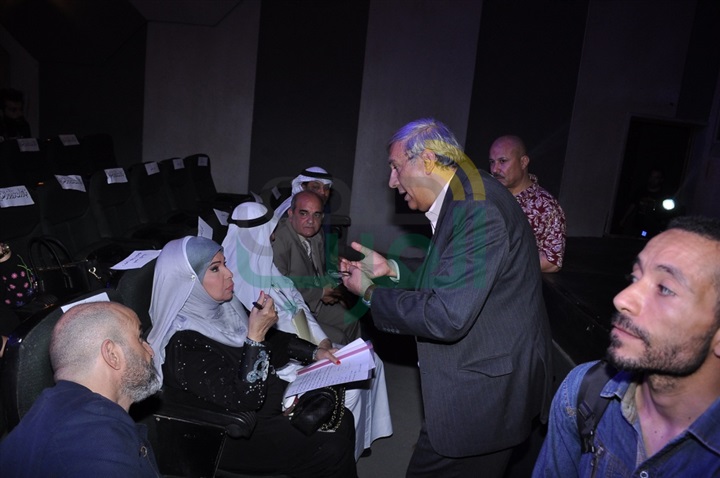 بالصور .. بكاء وفرحه أثناء إعلان الجوائز فى ختام مهرجان المسرح العربى بالصور .. بكاء وفرحه أثناء إعلان الجوائز فى ختام مهرجان المسرح العربى
