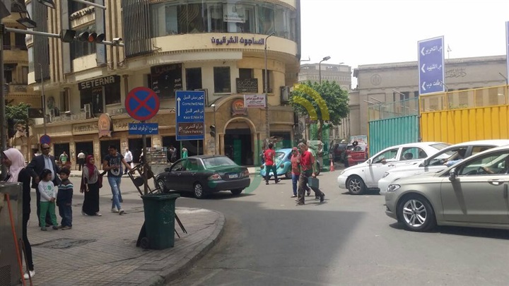 بالصور.. تحويلات مرورية بوسط العاصمة بسبب الخط الثالث للمترو 