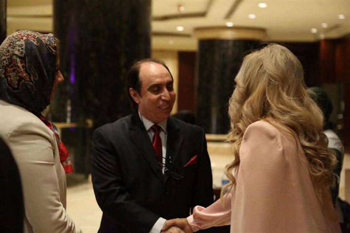 بالصور.. حفل توقيع كتاب ذاكرة ثورة مأزومة للباحثة اليمنية وسام باسندوة بالصور.. حفل توقيع كتاب ذاكرة ثورة مأزومة للباحثة اليمنية وسام باسندوة