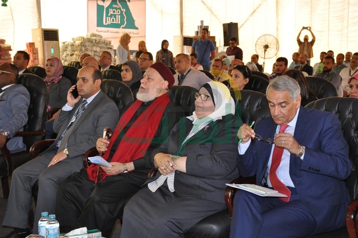 بالصور.. "مصر الخير" تُطلق حملة "إفطار 5 ملايين صائم" بالصور.. "مصر الخير" تُطلق حملة "إفطار 5 ملايين صائم"