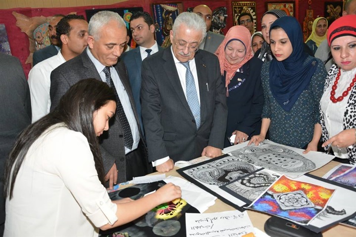 بالصور..شوقى يشهد انطلاق فاعليات مهرجان الحفل الختامى للأنشطة التربوية