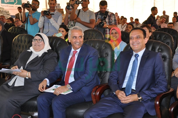 بالصور.. "مصر الخير" تُطلق حملة "إفطار 5 ملايين صائم" بالصور.. "مصر الخير" تُطلق حملة "إفطار 5 ملايين صائم"