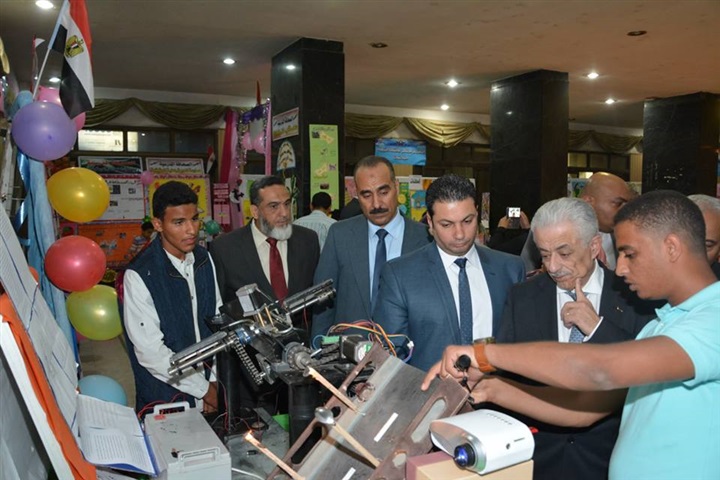 بالصور..شوقى يشهد انطلاق فاعليات مهرجان الحفل الختامى للأنشطة التربوية