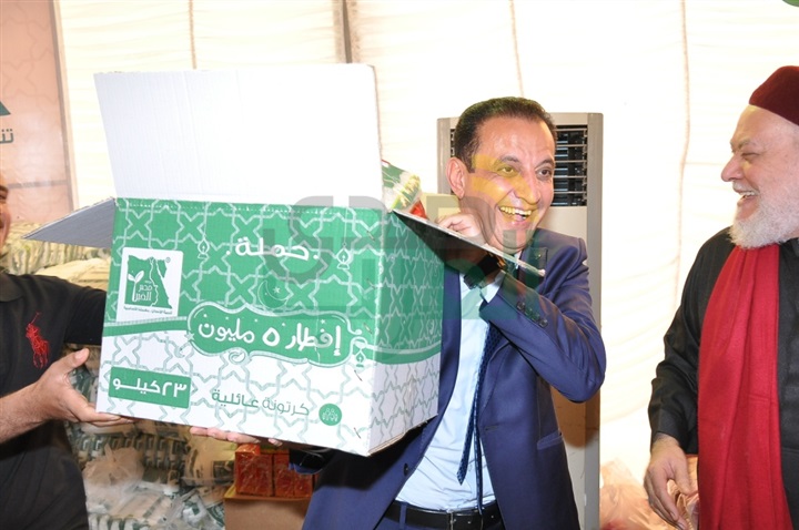 بالصور.. "مصر الخير" تُطلق حملة "إفطار 5 ملايين صائم" بالصور.. "مصر الخير" تُطلق حملة "إفطار 5 ملايين صائم"