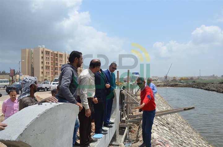 بالصور.. محافظ كفر الشيخ يتابع أعمال إنشاء المرحلة الأولى من كورنيش بحيرة البرلس
