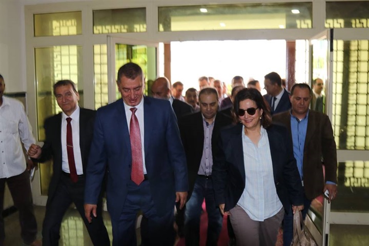 بالصور.. نائب وزير الزراعة ومحافظ كفرالشيخ يبحثان تطوير الثروة الحيوانية والسمكية