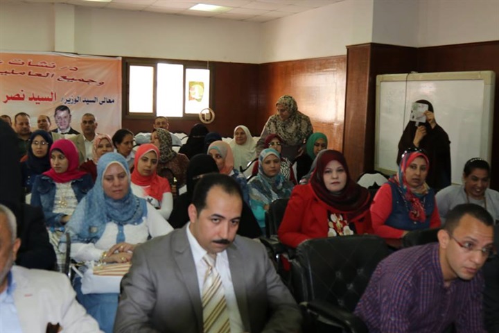 بالصور.. نائب وزير الزراعة ومحافظ كفرالشيخ يبحثان تطوير الثروة الحيوانية والسمكية