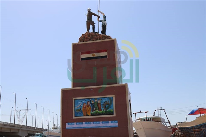 بالصور .. "محرز" و"نصر" يتفقدان النصب التذكارى في برج البرلس