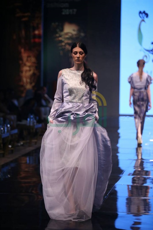 بالصور .. ديفيليه تحت عنوان "International Fashion Awords" بحضور نجوم الفن والمجتمع بالصور .. ديفيليه تحت عنوان "International Fashion Awords" بحضور نجوم الفن والمجتمع